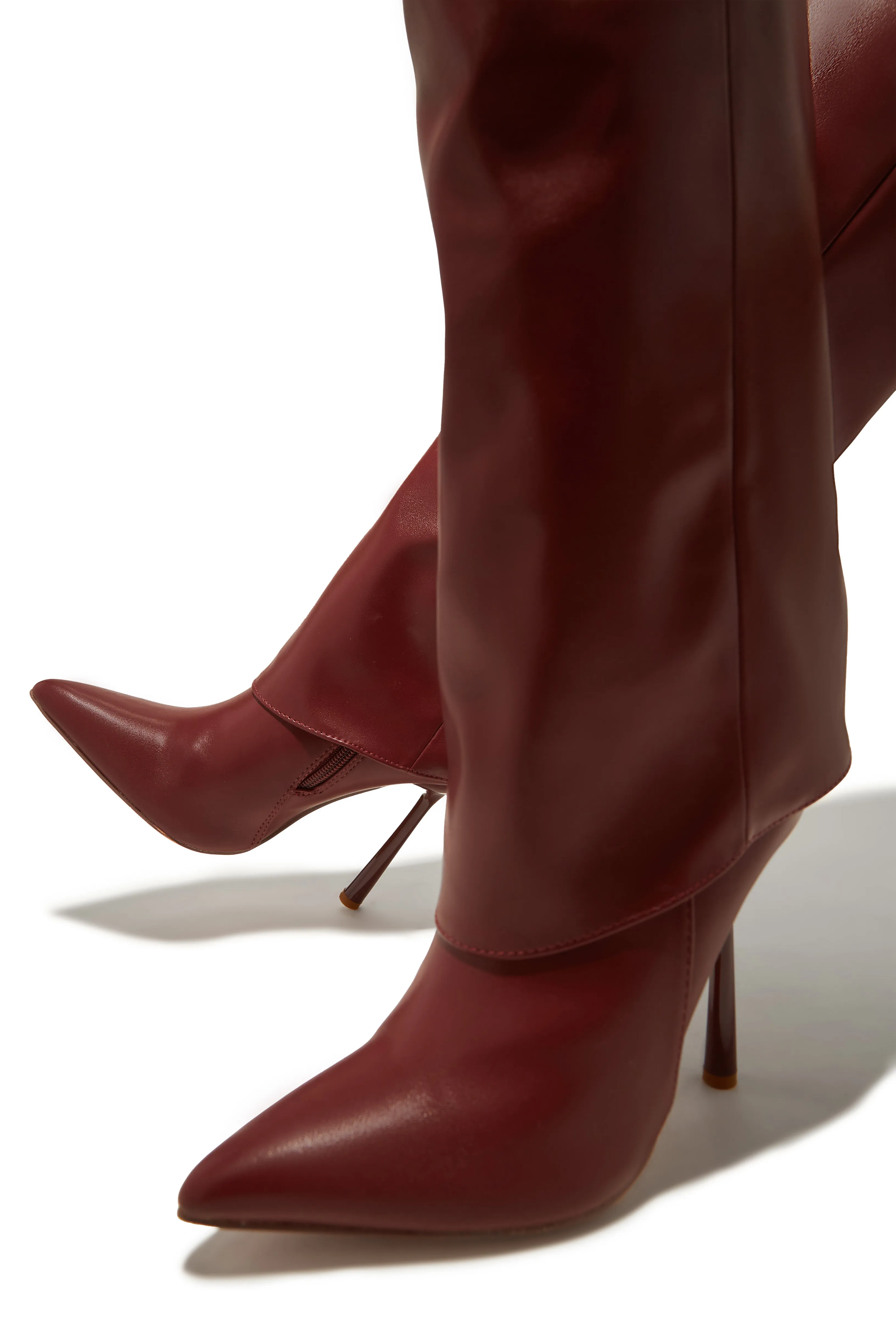 Kourt Knee High Heel Boots - Burgundy